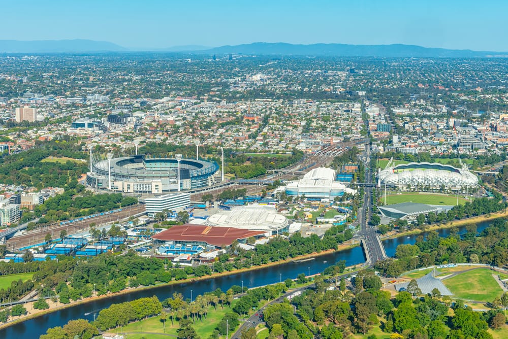 Aerial view of Richmond, Melbourne and the sports precinct along the Yarra River, used for the 2025 Richmond suburb report by Rate Challenge mortgage brokers.