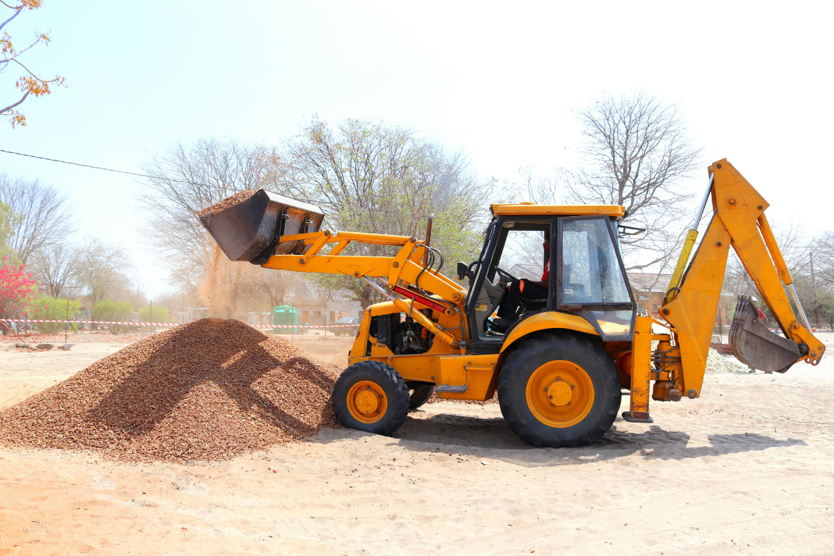 equipment finance broker excavator