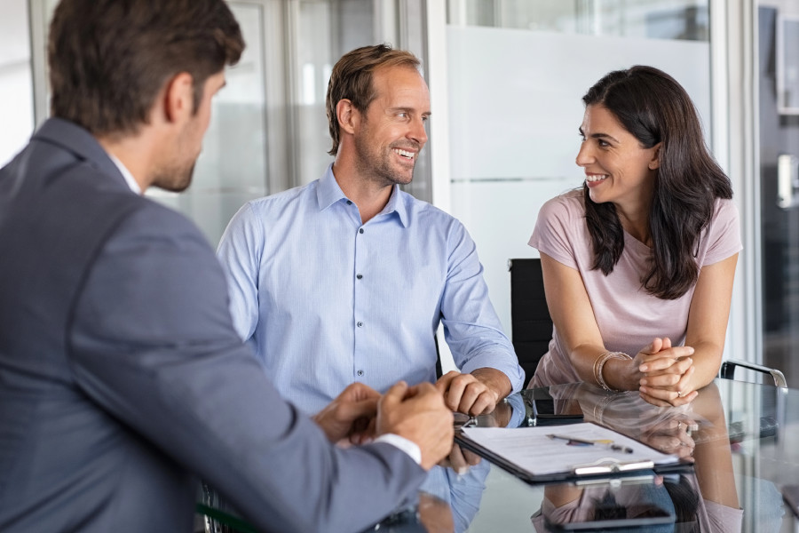 meeting with franchise finance-broker