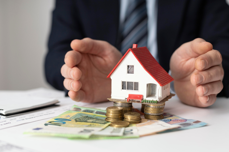 refinancing specialist mortgage brokers save clients money on loans